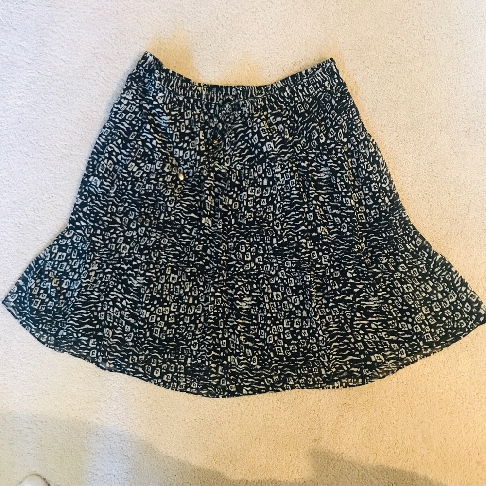 Loft black and white skirt